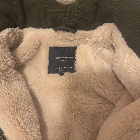 XS Zara Mid-length Olive Green Waterproof Parka (Warm lining) - Picture 3 of 3